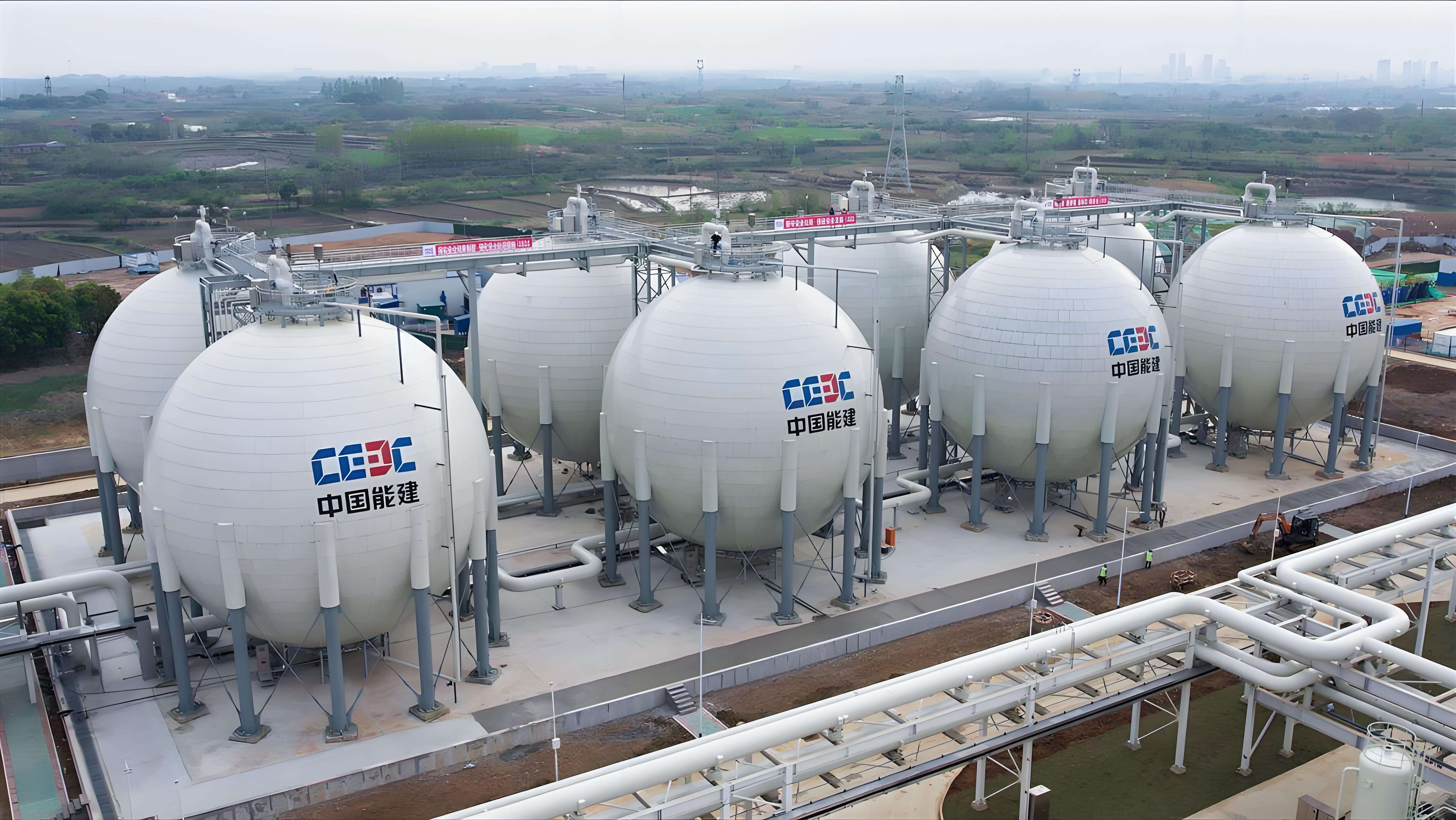 A világ első 300 MW-os tömörített gáz energiatároló elektramuszály elérte a hálócsatlakozást és az energia termelését.